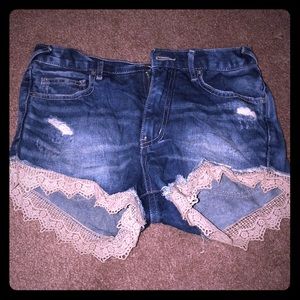 ❤️FREE PEOPLE DENIM SHORTS!